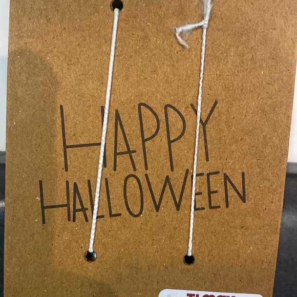 Skull Bottle Opener - Picture 4 of 6